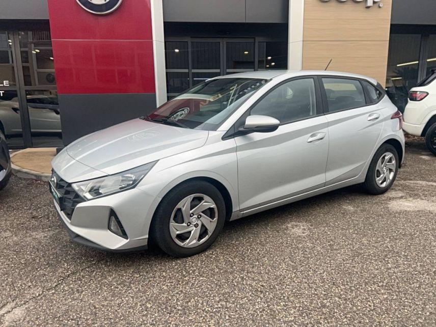 04100 : Hyundai Manosque - Pedinielli - HYUNDAI i20 Initia - i20 III - Gris - Boîte manuelle - Essence sans plomb
