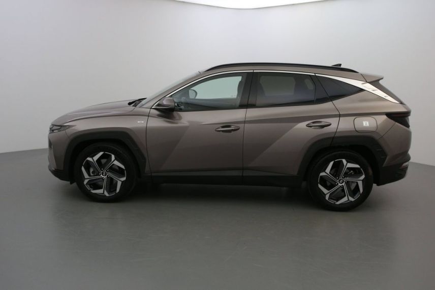 01150 : Stock constructeur - HYUNDAI TUCSON Executive - TUCSON IV - Beige - Automate sequentiel - Essence sans plomb