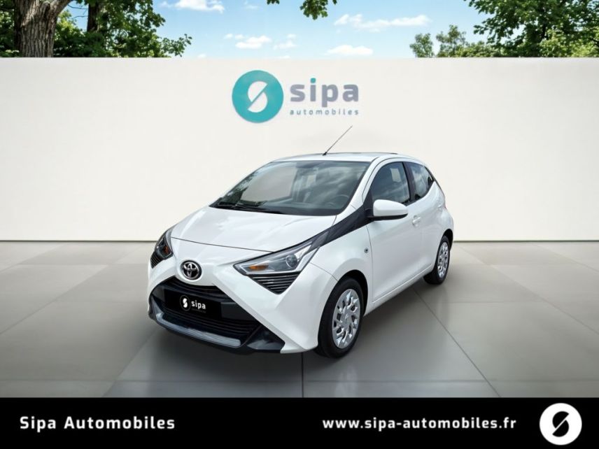 33110 : Hyundai - Sipa Automobiles - Bordeaux Nord - Le Bouscat - TOYOTA AYGO MC18 x-play - AYGO II - Blanc - Boîte manuelle - Essence sans plomb