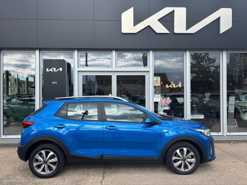 89100 : Hyundai Sens - APS - KIA Stonic - Stonic - Bleu Azur métallisé - Traction - Essence