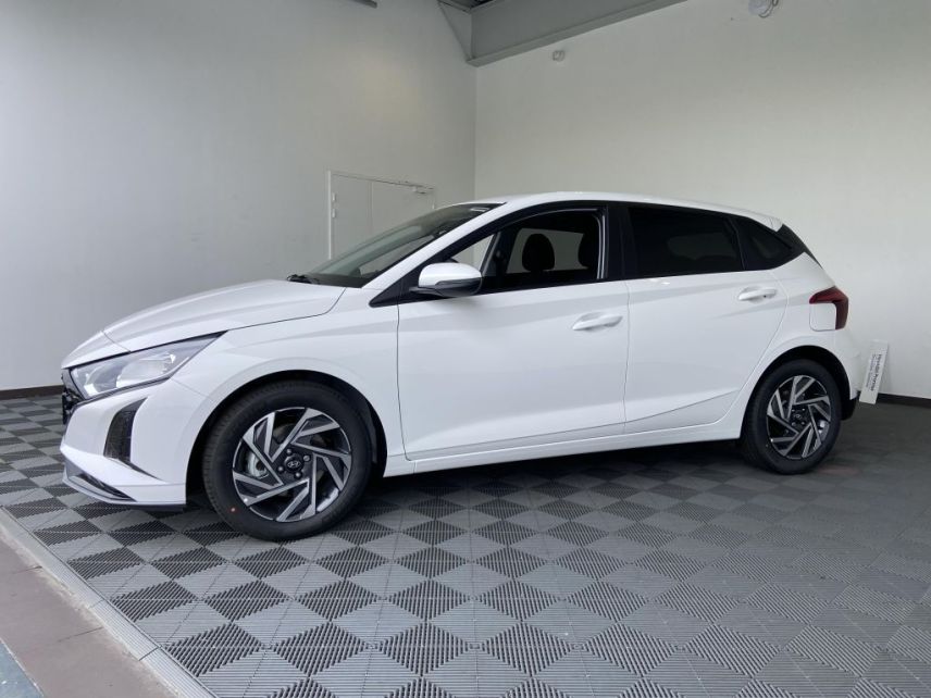 85000 : Hyundai La Roche-sur-Yon - Océane Auto - HYUNDAI i20 Intuitive - i20 III - Blanc - Automate sequentiel - Essence sans plomb