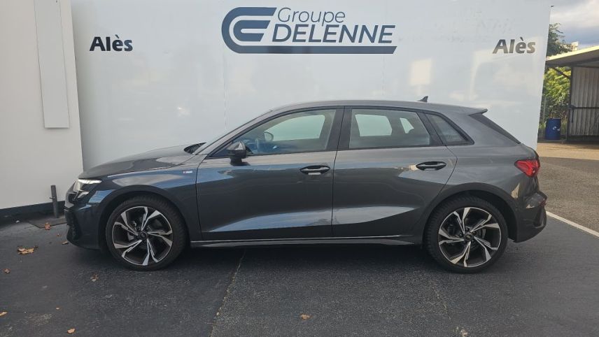 30100 : Hyundai Alès - Auto Hall - AUDI A3 SPORTBACK S Line - A3/S3/RS3 IV - Gris - Automate sequentiel - Diesel