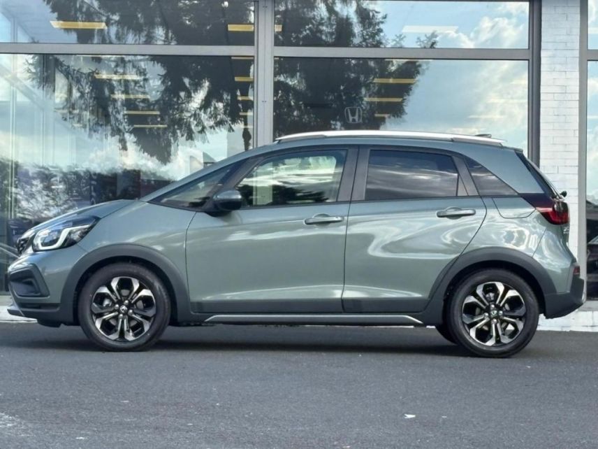 57200 : Hyundai Sarreguemines - Theobald Automobiles - HONDA Jazz Crosstar - Jazz Crosstar - Vert Béryl métallisé - Traction - Hybride : Essence/Electrique