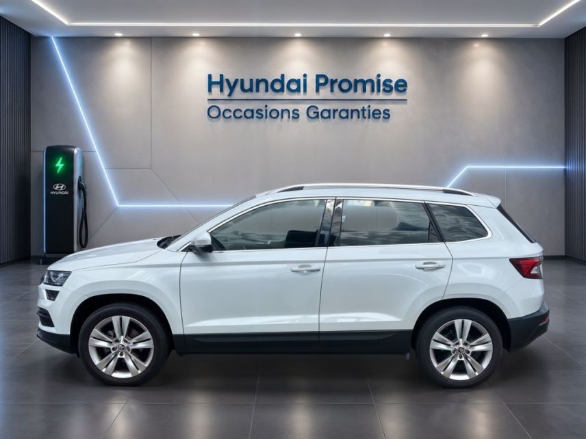 85000 : Hyundai MoceanRent | La Roche-sur-Yon - Océane Auto - SKODA KAROQ Style - KAROQ - Blanc - Automate sequentiel - Essence sans plomb
