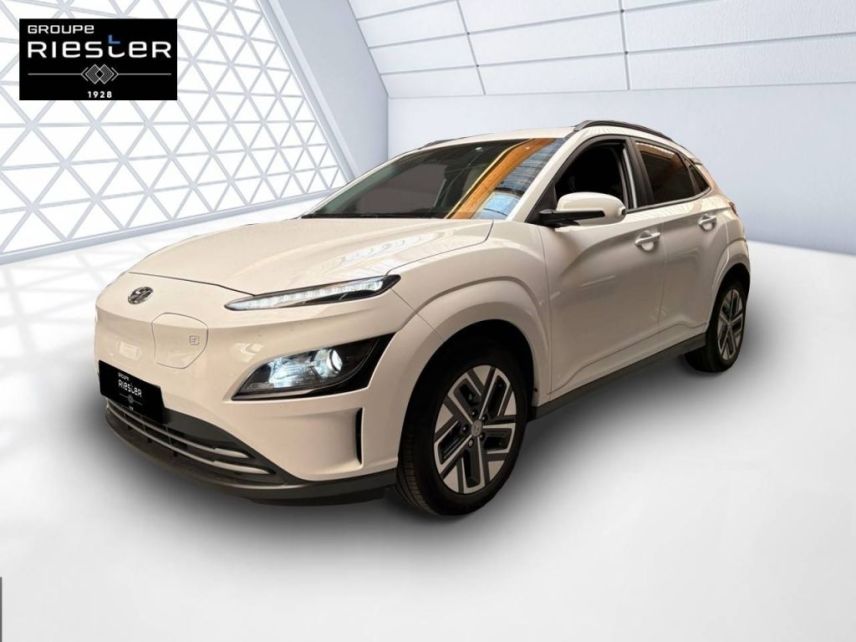 60740 : Hyundai Saint-Maximin - Protea by Riester - HYUNDAI KONA ELECTRIC Intuitive - KONA ELECTRIQUE - BLANC - Automate à fonct. Continu - Courant électrique