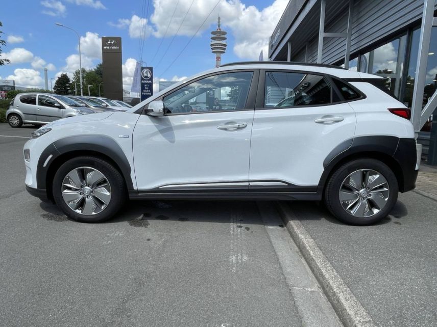 59650 : Hyundai Lille Villeneuve-d&#039;Ascq - V2 Automobiles - HYUNDAI KONA ELECTRIC Intuitive - KONA - Blanc - Automate à fonct. Continu - Courant électrique
