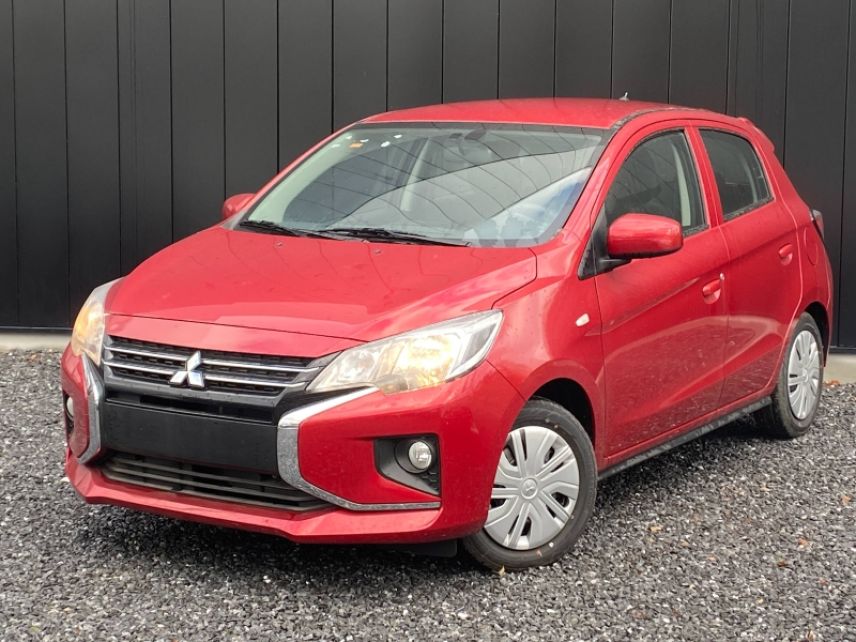 57200 : Hyundai Sarreguemines - Theobald Automobiles - MITSUBISHI Space Star - Space Star - Cardinal Red métallisé - Traction - Essence