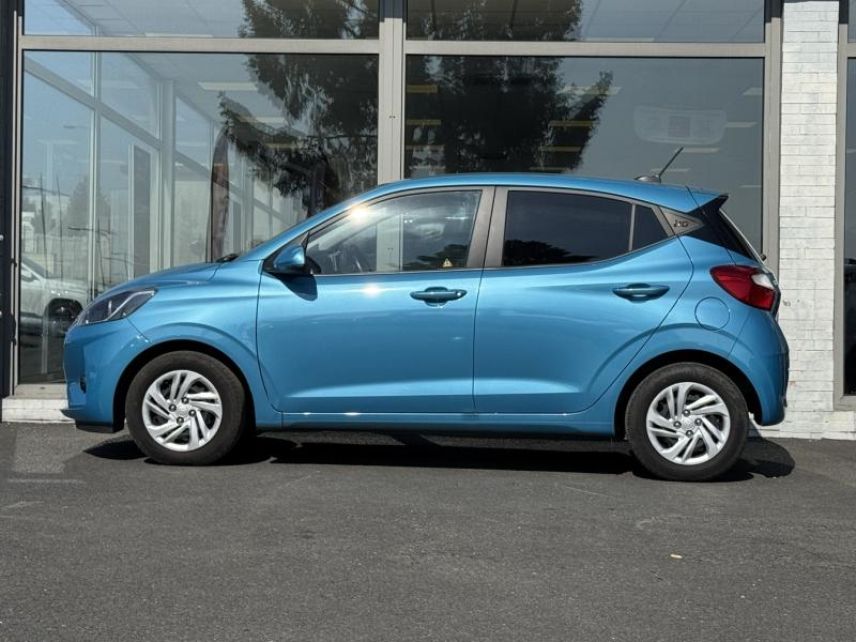 57200 : Hyundai Sarreguemines - Theobald Automobiles - HYUNDAI i10 - i10 - Aqua Turquoise Métal - Traction - Essence