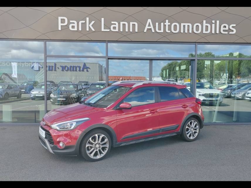 56000 : Hyundai Vannes - Park Lann Automobiles - HYUNDAI i20 Active - i20 Active - Passion Red - Traction - Essence