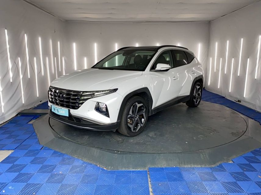 31200 : Hyundai TOULOUSE NORD - AUTO NORD - HYUNDAI TUCSON Executive - TUCSON IV - BLANC - Boîte automatique - Essence / Courant électrique