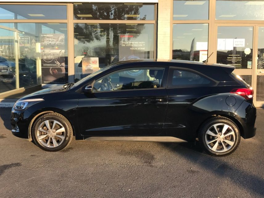 57200 : Hyundai Sarreguemines - Theobald Automobiles - HYUNDAI i20 Coupé - i20 Coupé - Phantom Black - Traction - Essence