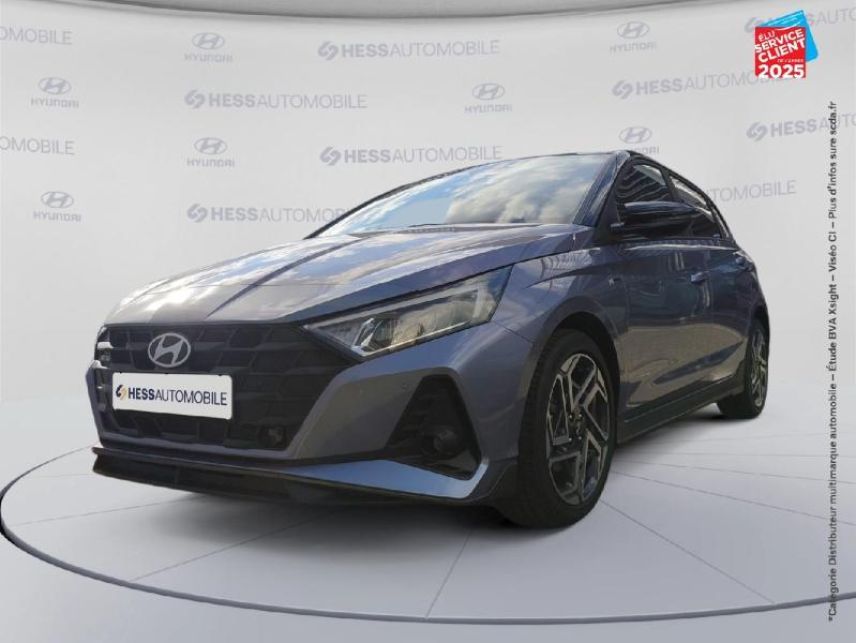67800 : Hyundai Strasbourg - HESS Automobile - HYUNDAI i20 - i20 - Meta Blue Métal/Toit+rétros Black - Traction - Essence