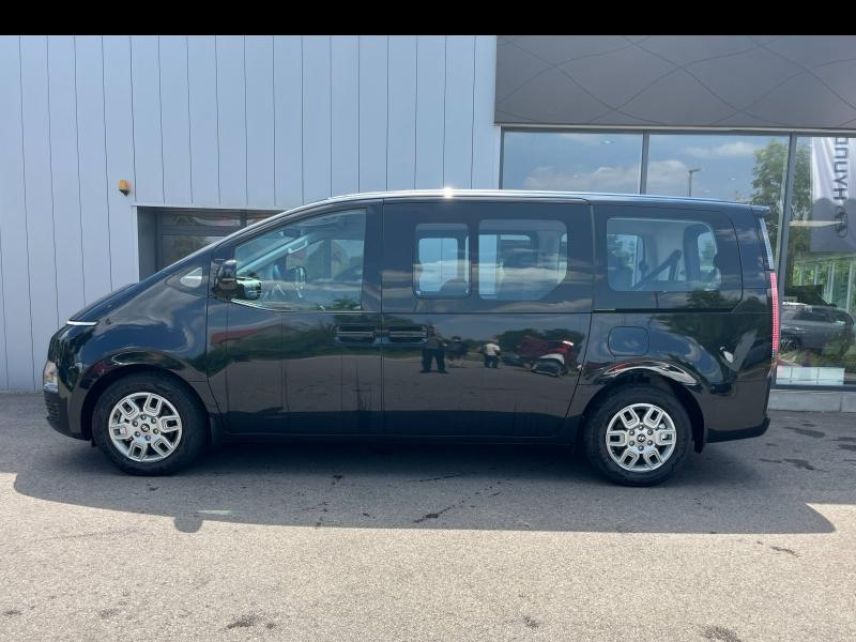 57685 : Hyundai Metz - Theobald Automobiles - HYUNDAI Staria - Staria - Moonlight Blue Metal - Traction - Hybride : Essence/Electrique