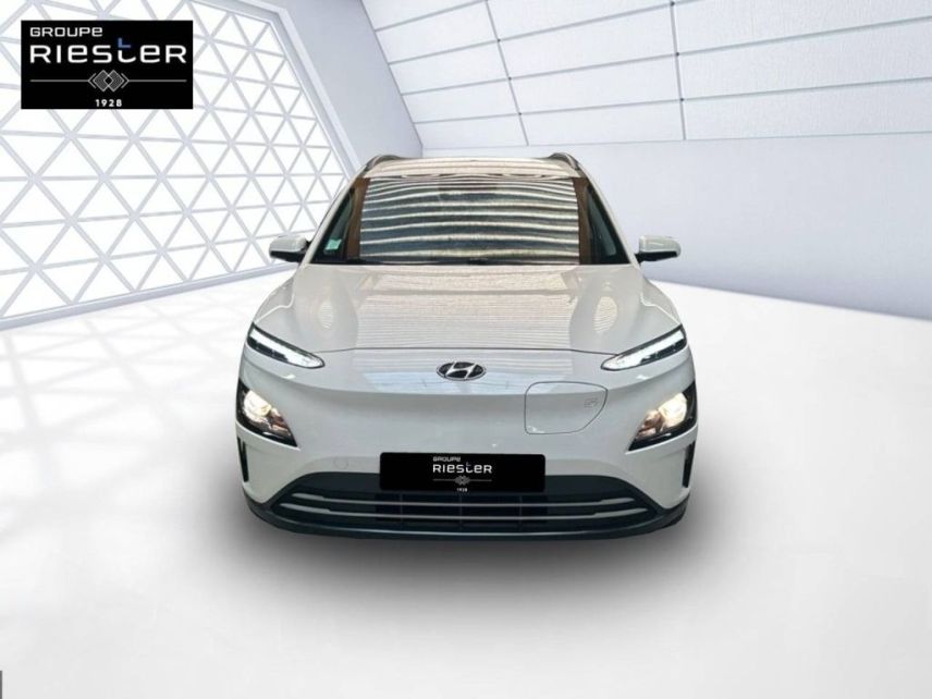 60740 : Hyundai Saint-Maximin - Protea by Riester - HYUNDAI KONA ELECTRIC Intuitive - KONA ELECTRIQUE - BLANC - Automate à fonct. Continu - Courant électrique