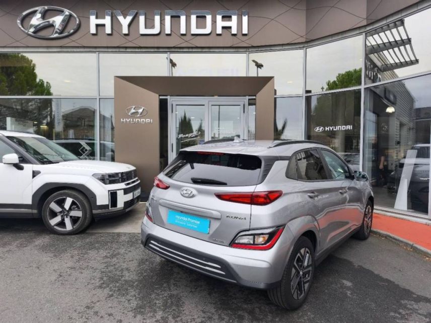 19100 : Hyundai Brive-la-Gaillarde - Garage Pouget - HYUNDAI Kona - Kona - Shimmering Silver Métal - Traction - Electrique