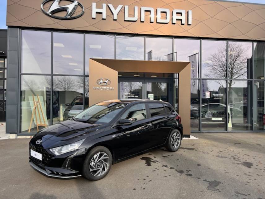 14400 : Hyundai Bayeux - Trajectoire Automobiles - HYUNDAI i20 - i20 - Phantom Black Métal - Traction - Essence/Micro-Hybride