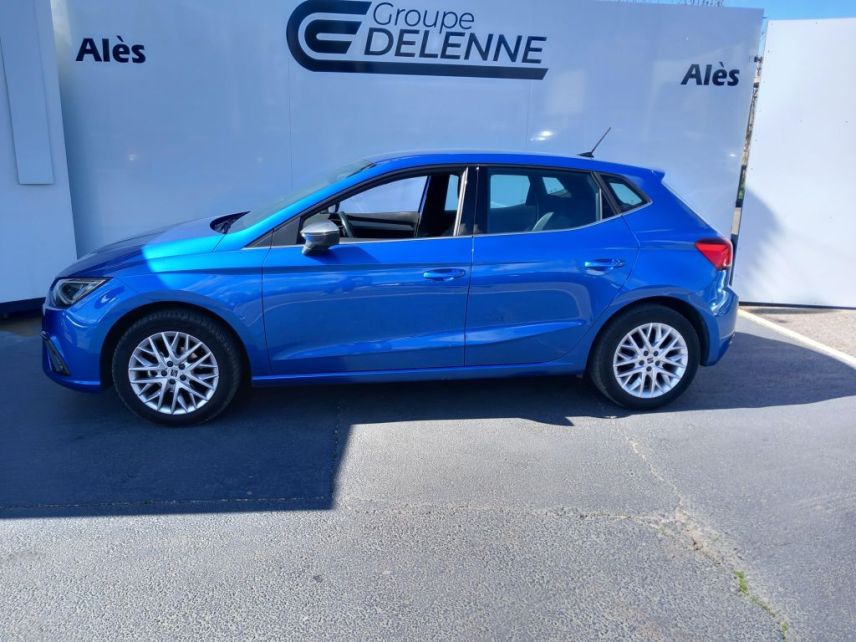 30100 : Hyundai Alès - Auto Hall - SEAT IBIZA Xcellence - IBIZA V - Gris - Boîte manuelle - Essence sans plomb