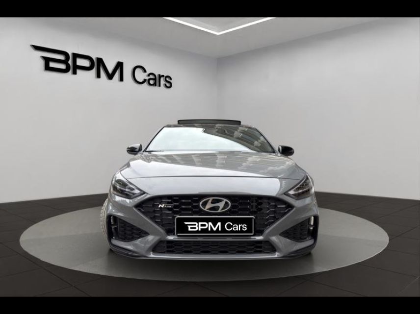 75013 : Hyundai Paris 13 - BPM Cars - HYUNDAI i30 - i30 - Ecotronic Grey métal - Traction - Essence/Micro-Hybride