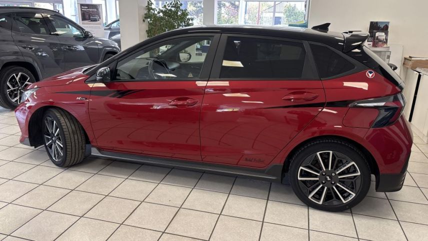 95500 : Hyundai Gonesse - ABVV - HYUNDAI i20 N Line Michel Vaillant - i20 III - Rouge - Automate sequentiel - Essence sans plomb