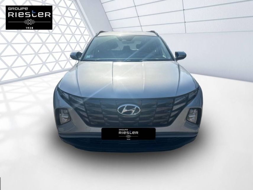 02200 : Hyundai Soissons - Protea by Riester - HYUNDAI TUCSON Business - TUCSON IV - gris - Boîte automatique - Essence / Courant électrique
