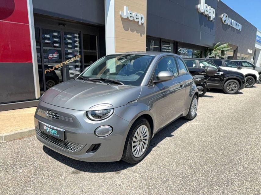 04100 : Hyundai Manosque - Pedinielli - FIAT 500e BERLINE MY22 SERIE 1 STEP 2 Action - 500 III - Gris - Automate à fonct. Continu - Courant électrique