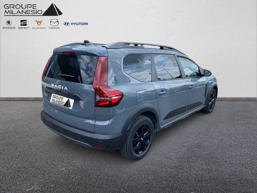 13300 : Hyundai Salon de Provence - Cap Milanesio - DACIA JOGGER Extreme + - JOGGER - Gris - Boîte manuelle - Essence sans plomb