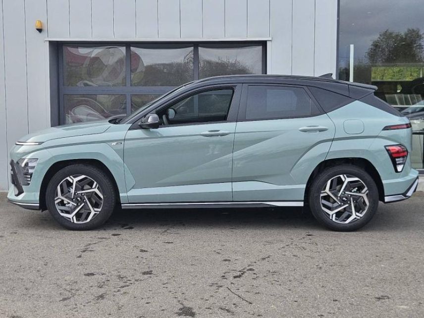 57685 : Hyundai Metz - Theobald Automobiles - HYUNDAI Kona - Kona - Mirage Green/Toit/rétros Black - Traction - Hybride : Essence/Electrique