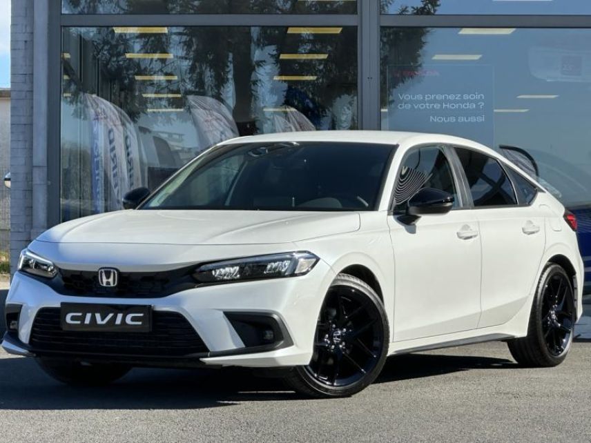 57200 : Hyundai Sarreguemines - Theobald Automobiles - HONDA Civic - Civic - Blanc Platine Nacré - Traction - Hybride : Essence/Electrique