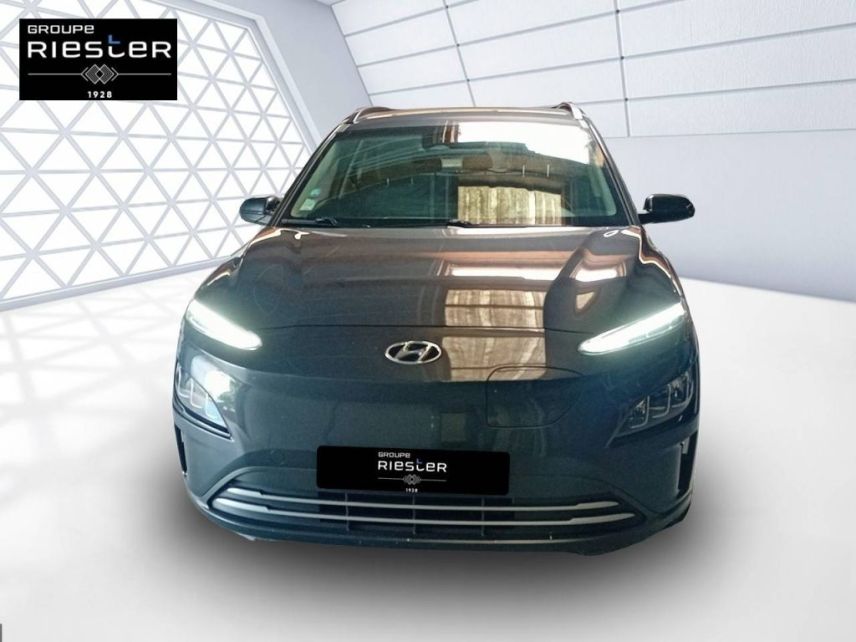 60740 : Hyundai Saint-Maximin - Protea by Riester - HYUNDAI KONA ELECTRIC Creative - KONA ELECTRIQUE - Gris - Automate à fonct. Continu - Courant électrique