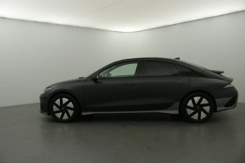 60440 : Stock constructeur - HYUNDAI IONIQ 6 Executive - IONIQ 6 - Noir - Automate à fonct. Continu - Courant électrique