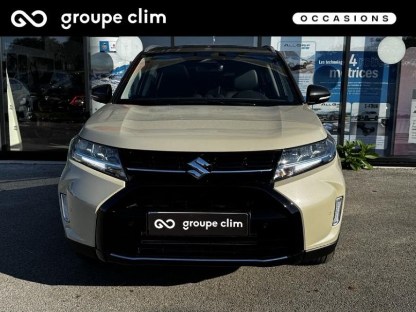 40990 : Hyundai Dax - i-AUTO - SUZUKI Vitara - Vitara - So&#039;Color Savanna Ivory/Black métal - Traction - Essence/Micro-Hybride