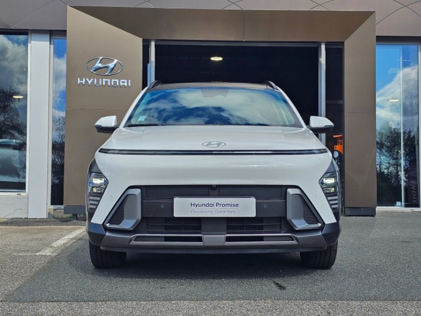 29000 : Hyundai Quimper - Iroise Automobiles - HYUNDAI Kona - Kona - Atlas White - Traction - Hybride : Essence/Electrique