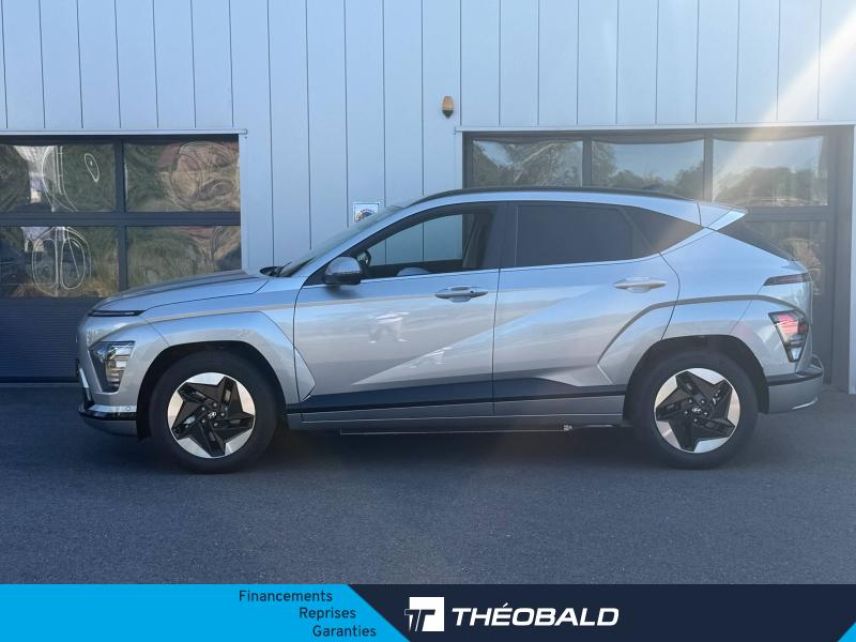 57685 : Hyundai Metz - Theobald Automobiles - HYUNDAI Kona - Kona - Shimmering Silver Métal - Traction - Electrique