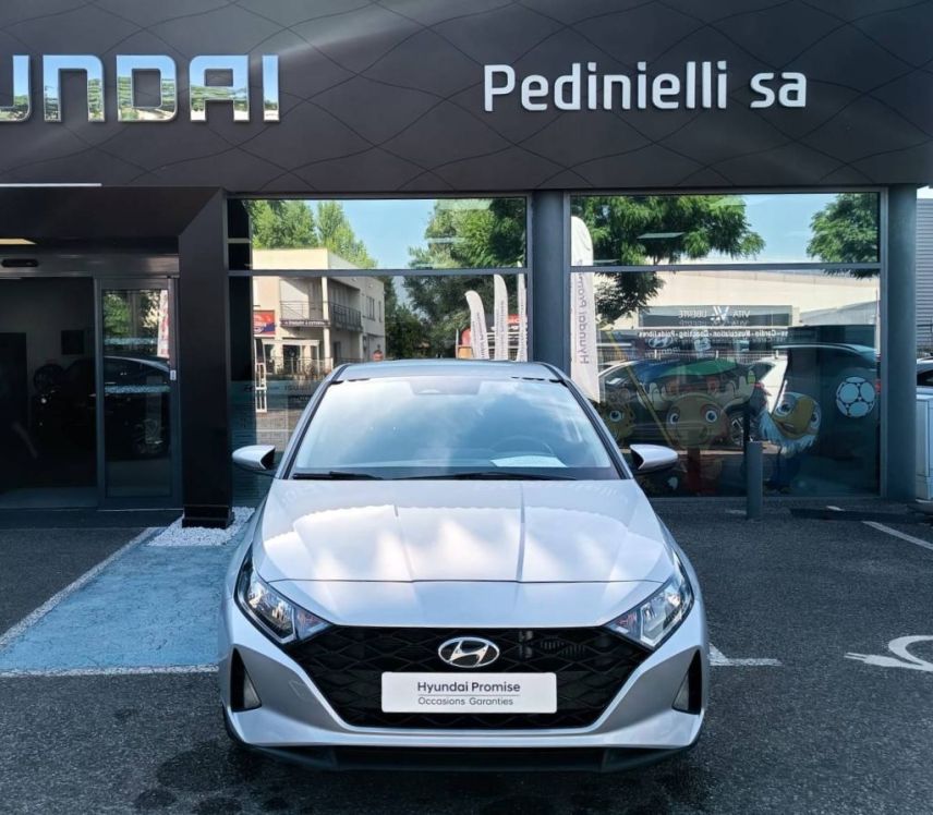 84120 : Hyundai PERTUIS - SA PEDINIELLI - HYUNDAI i20 Intuitive - i20 III - Gris - Boîte manuelle - Essence sans plomb