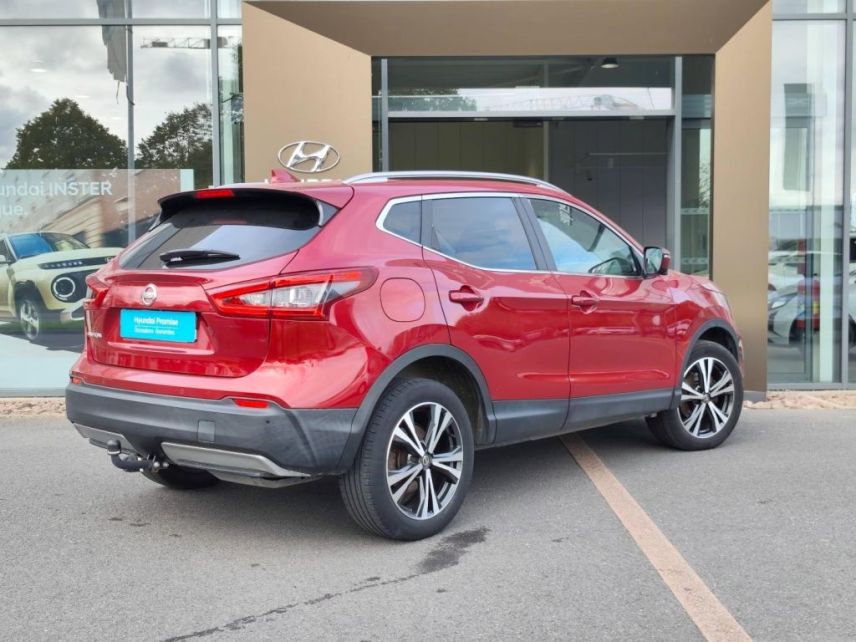 59640 : Hyundai Dunkerque - Europ'Auto - NISSAN Qashqai - Qashqai - Rouge - Traction - Diesel