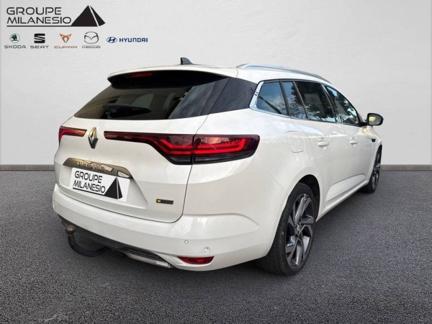 13730 : Hyundai Marignane - Cap Milanesio - RENAULT MEGANE IV ESTATE R.S. Line - MEGANE IV - Blanc lune - Boîte automatique - Essence / Courant électrique