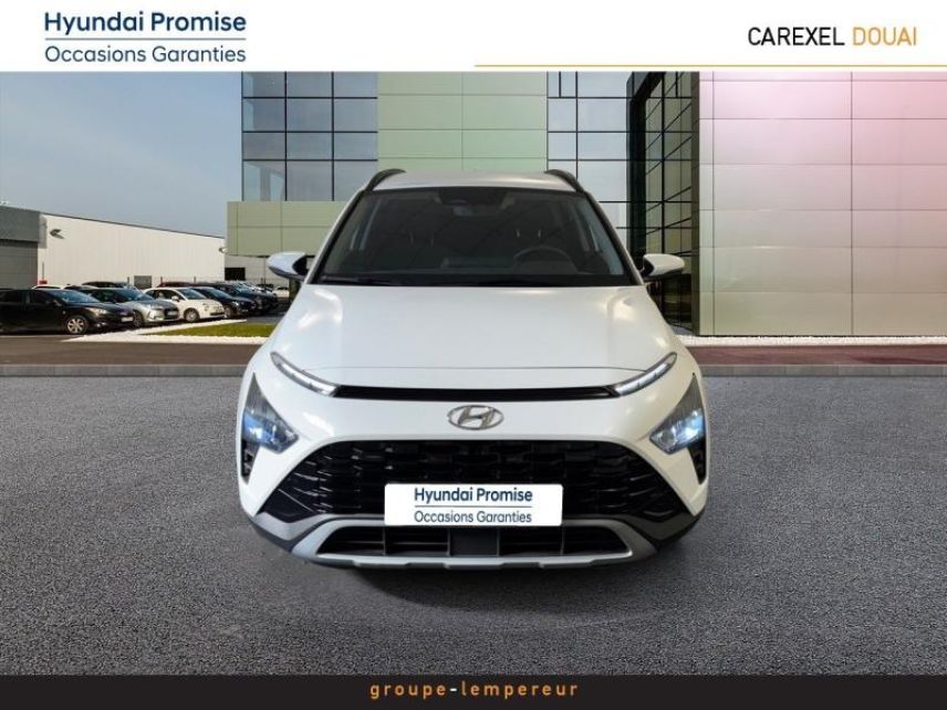 59187 : Hyundai Douai - Groupe Lempereur - HYUNDAI Bayon - Bayon - Atlas White/Toit/rétros Black - Traction - Essence/Micro-Hybride