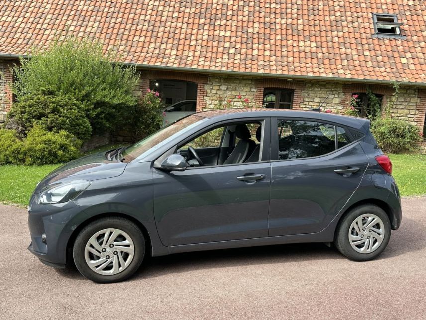 62360 : Hyundai Boulogne-sur-Mer - Garage Du Château - HYUNDAI i10 Intuitive - i10 III - Gris - Boîte manuelle - Essence sans plomb
