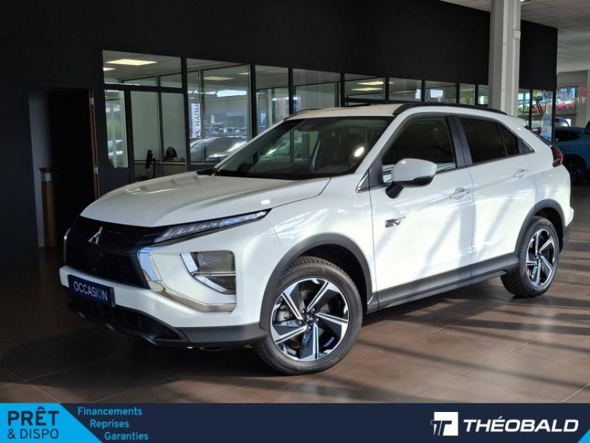 57685 : Hyundai Metz - Theobald Automobiles - MITSUBISHI Eclipse Cross - Eclipse Cross - Sterling Silver métallisé - Transmission intégrale - Hybride rechargeable : Essence/Electrique