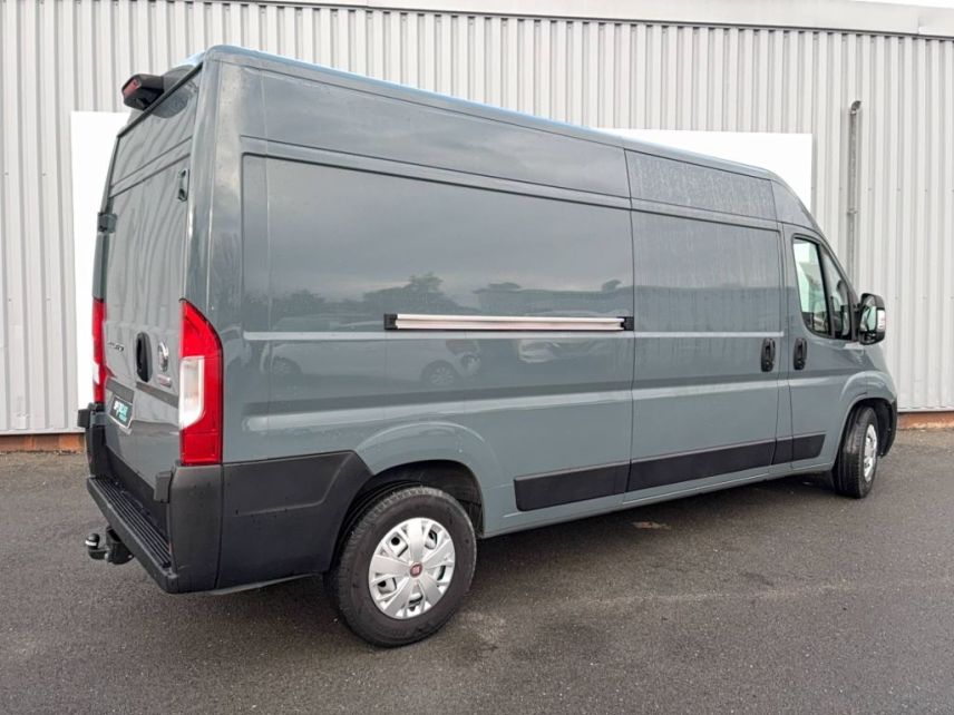 33140 : Hyundai Bordeaux Sud Villenave d'Ornon - Sipa Automobiles - FIAT DUCATO FOURGON PRO LOUNGE - DUCATO IV - GRIS CLAIR - Boîte automatique - Diesel