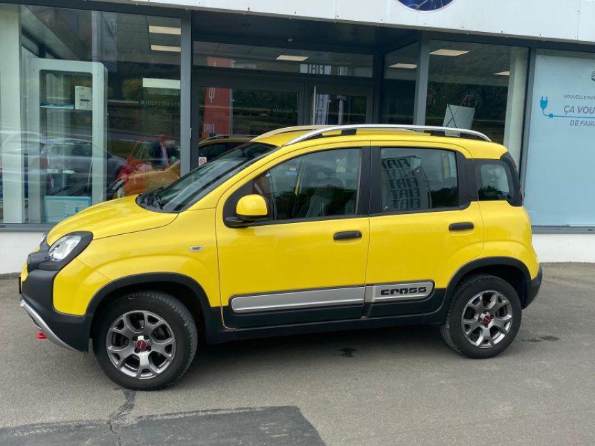 50300 : Hyundai Avranches - GCA - FIAT Panda 4x4 Cross - Panda 4x4 Cross - Jaune Sole  Pastel Extra-Série - Transmission intégrale - Essence