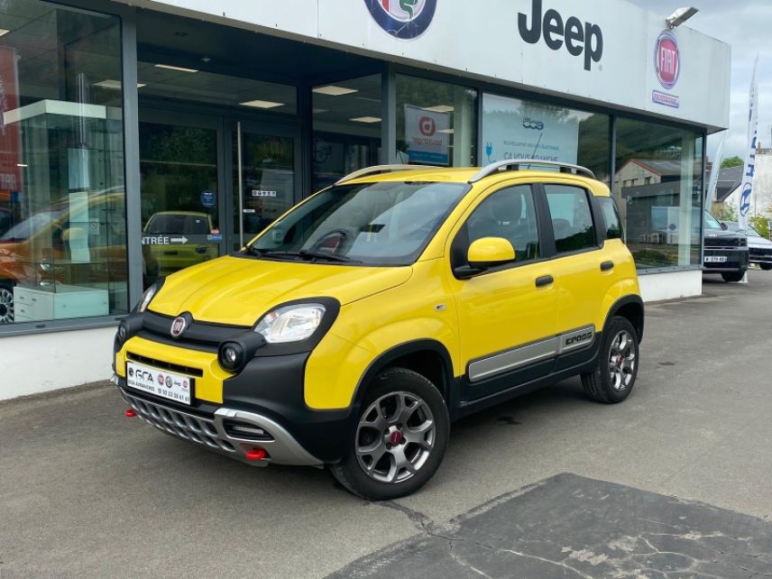 50300 : Hyundai Avranches - GCA - FIAT Panda 4x4 Cross - Panda 4x4 Cross - Jaune Sole  Pastel Extra-Série - Transmission intégrale - Essence
