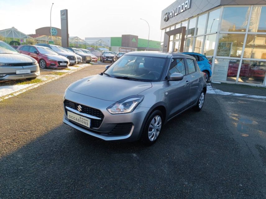 28500 : Hyundai Dreux Motors - SUZUKI Swift - Swift - Premium Silver métallisé - Traction - Essence/Micro-Hybride