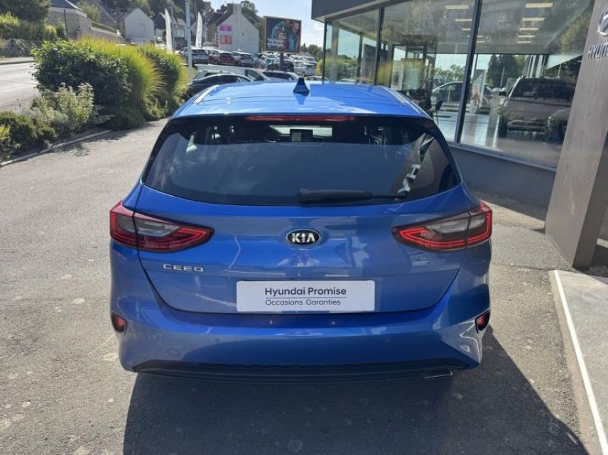 50300 : Hyundai Avranches - GCA - KIA Ceed - Ceed - Bleu Galaxie - Traction - Essence