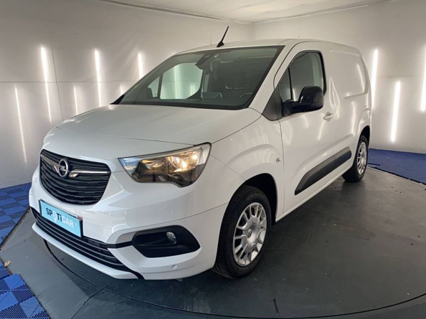 31200 : Hyundai TOULOUSE NORD - AUTO NORD - OPEL COMBO CARGO PACK BUSINESS - COMBO D - BLANC - Boîte manuelle - Diesel