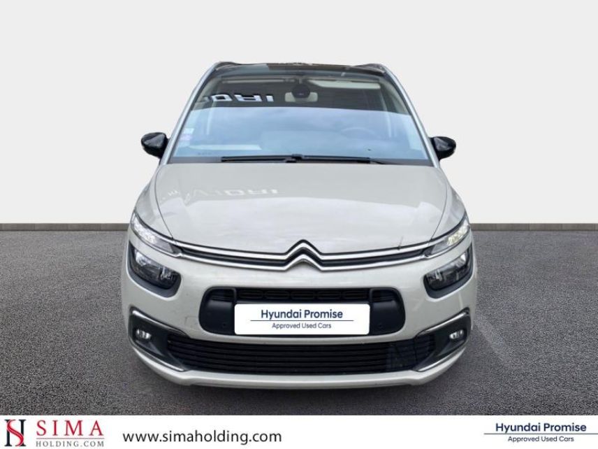 92250 : Hyundai Motor Company - CITROEN Grand C4 SpaceTourer - Grand C4 SpaceTourer - Beige clair - Traction - Essence