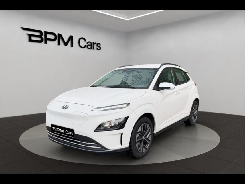 92250 : Hyundai La Garenne-Colombes - BPM Cars - HYUNDAI Kona - Kona - Serenity White Métal - Traction - Electrique