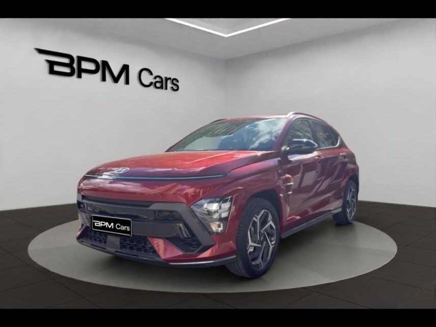75013 : Hyundai Paris 13 - BPM Cars - HYUNDAI Kona - Kona - Ultimate Red métallisé - Traction - Hybride : Essence/Electrique