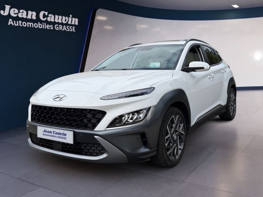 06130 : Hyundai Grasse - Garage Jean Cauvin - HYUNDAI KONA HYBRID Executive - KONA - Blanc - Automate sequentiel - Essence / Courant électrique