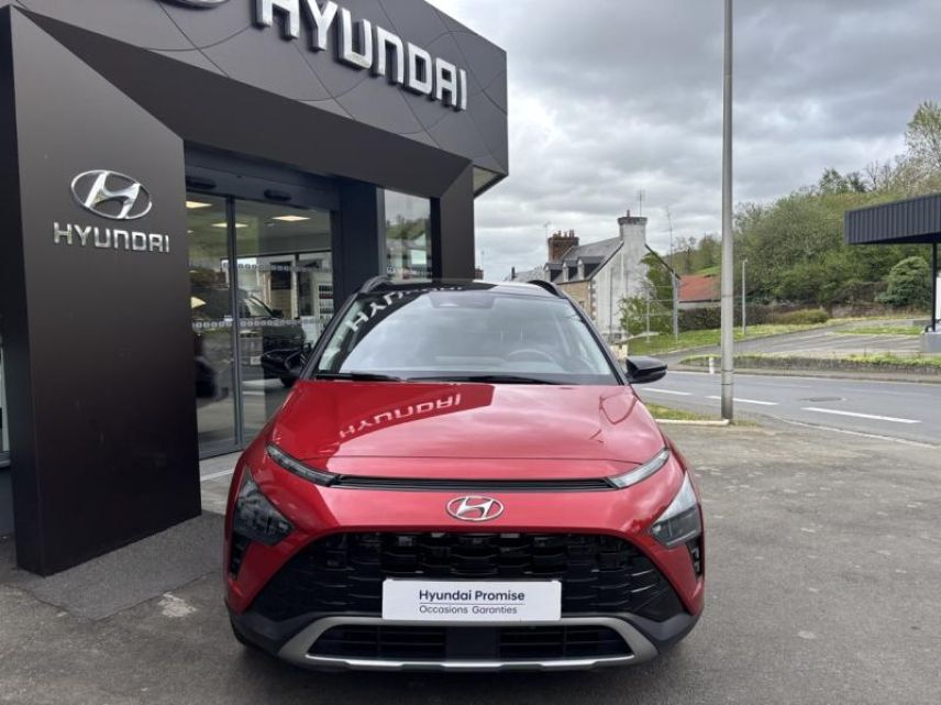 50300 : Hyundai Avranches - GCA - HYUNDAI Bayon - Bayon - Dragon red  / phantom black - Traction - Essence/Micro-Hybride